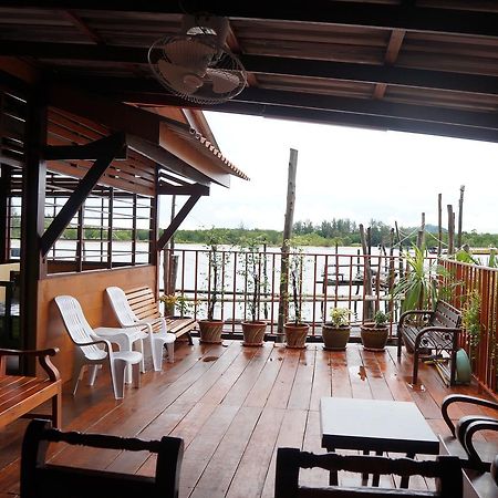At Pier Hostel Lanta Ko Lanta Eksteriør billede