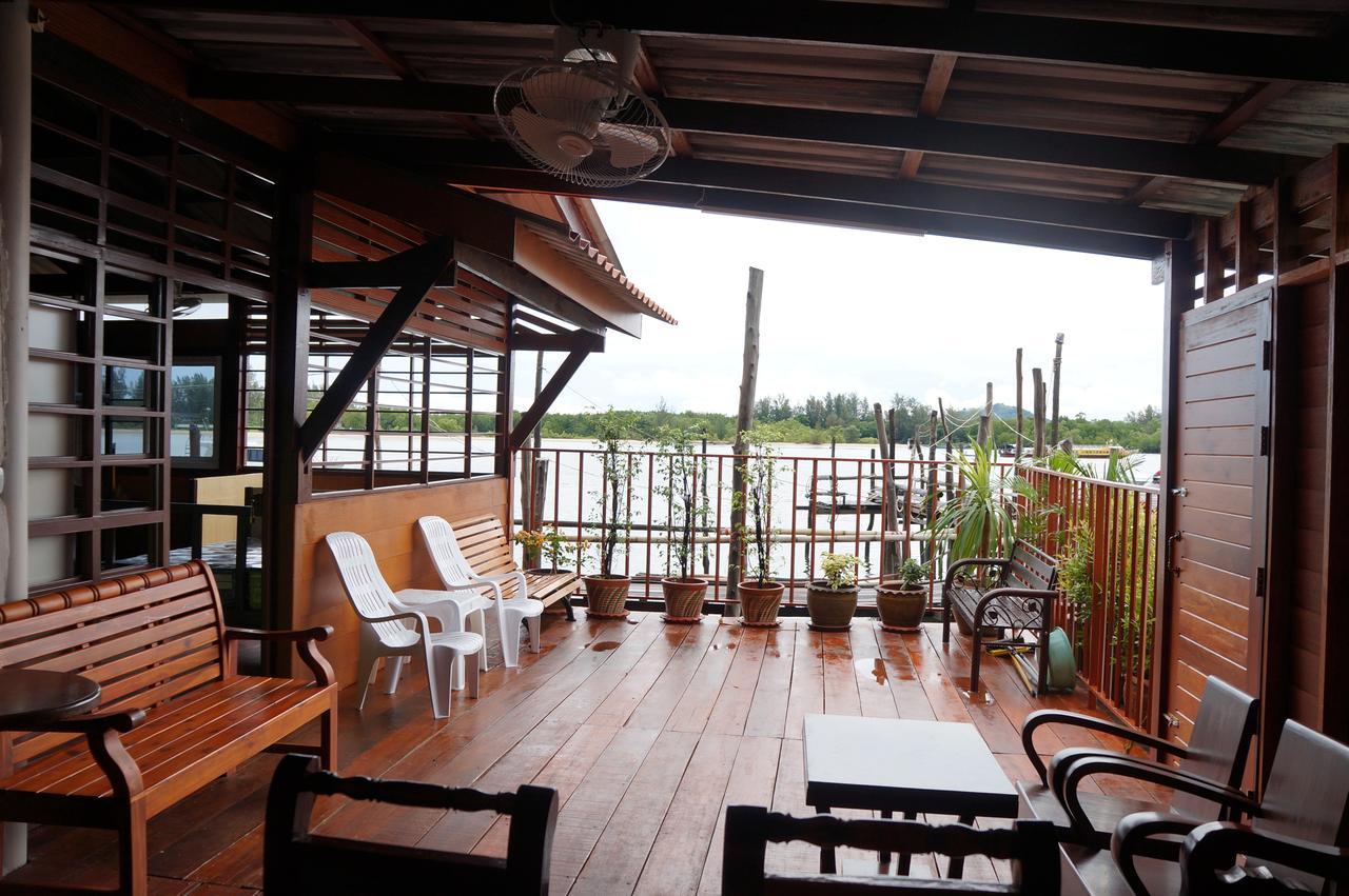 At Pier Hostel Lanta Ko Lanta Eksteriør billede