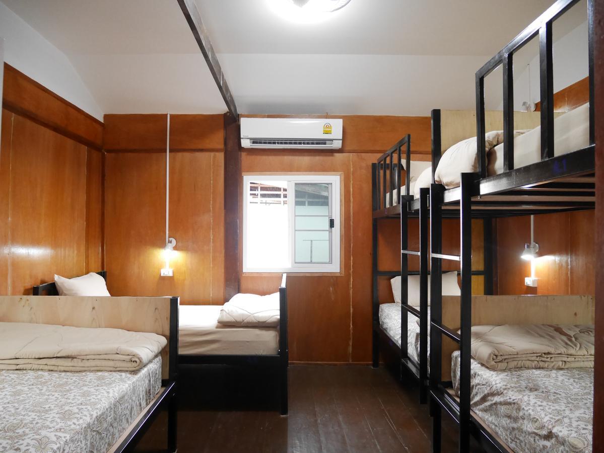 At Pier Hostel Lanta Ko Lanta Eksteriør billede